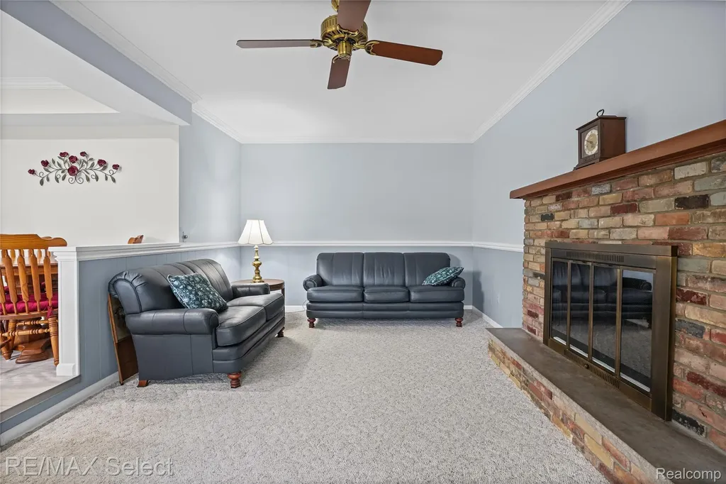 1333 Hidden Oaks Court Flint Charter Township MI 48507