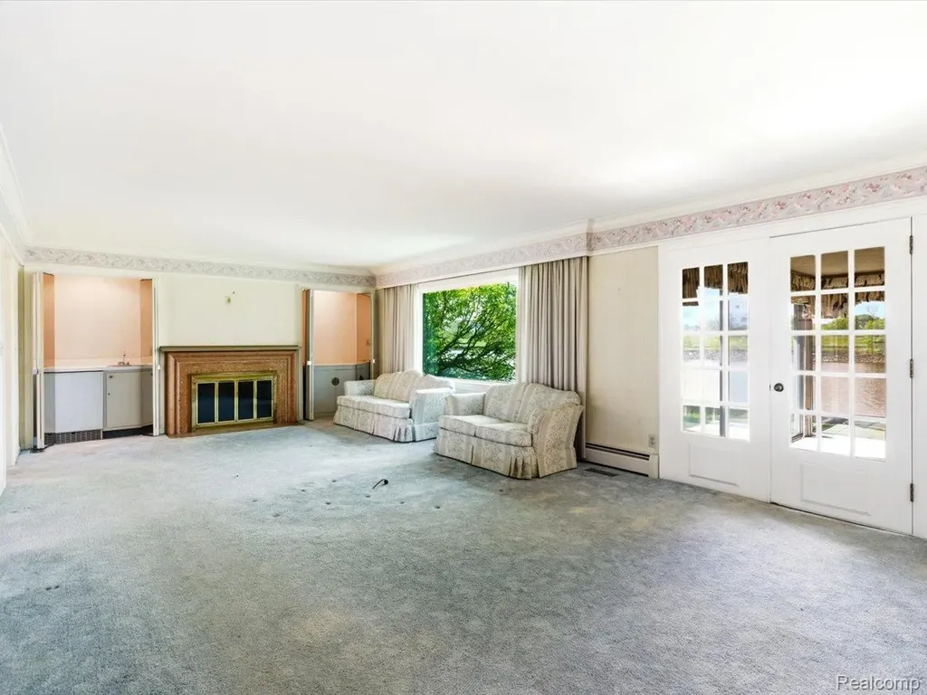 2857 Riverwood Court Port Huron City MI 48060