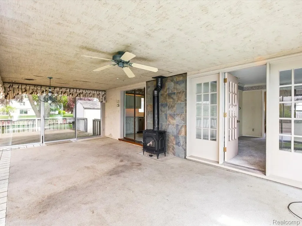 2857 Riverwood Court Port Huron City MI 48060
