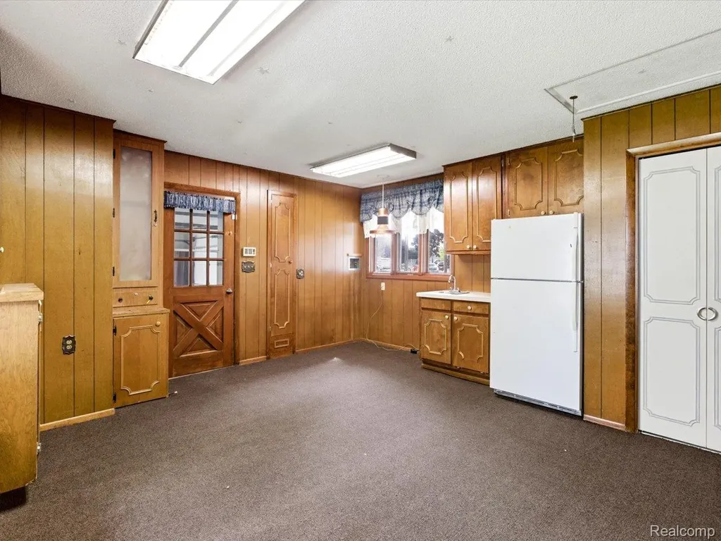 2857 Riverwood Court Port Huron City MI 48060
