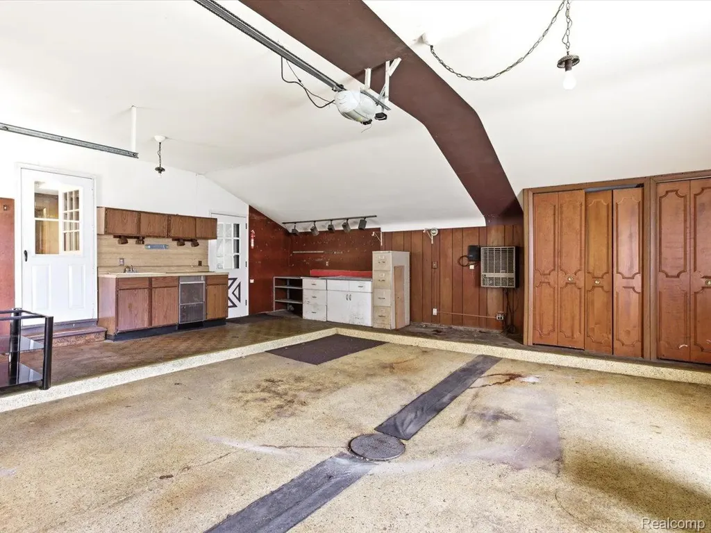 2857 Riverwood Court Port Huron City MI 48060