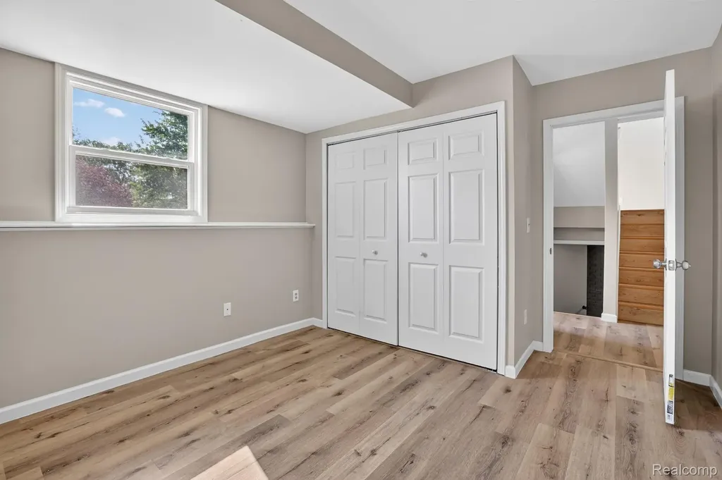 1215 N Oak Road Davison Township MI 48423