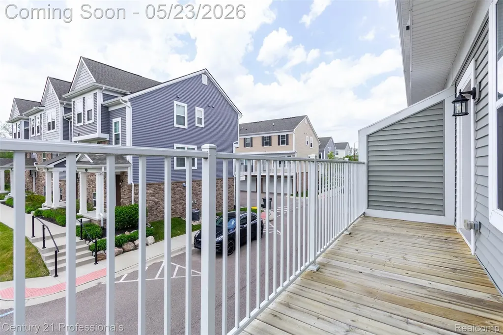 4918 Treeside Lane Troy City MI 48098