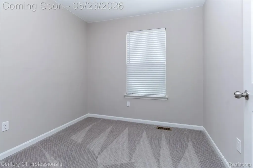 4918 Treeside Lane Troy City MI 48098
