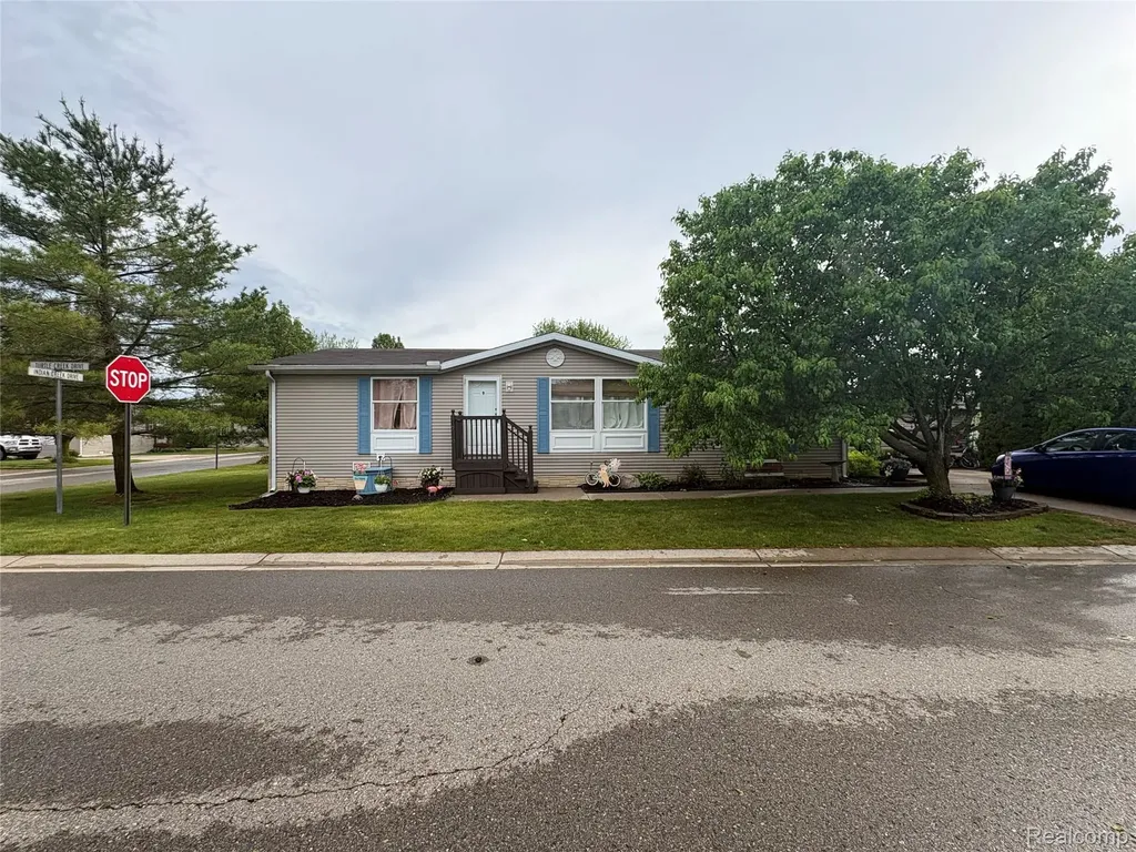 4729 Turtle Creek Drive Howell Township MI 48843