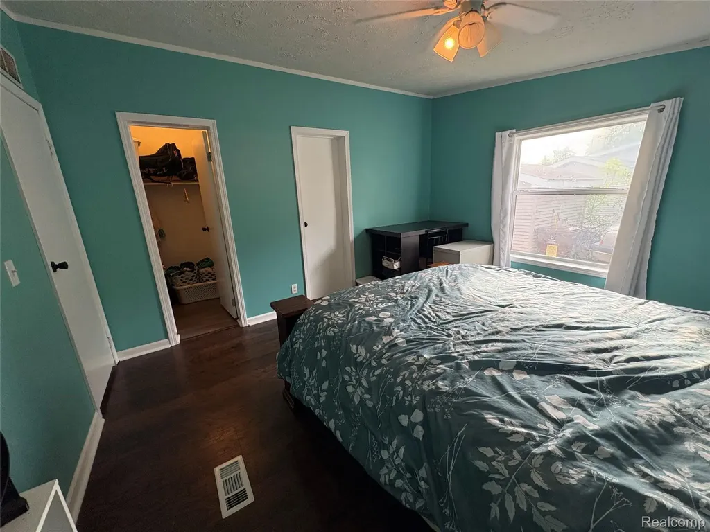 4729 Turtle Creek Drive Howell Township MI 48843