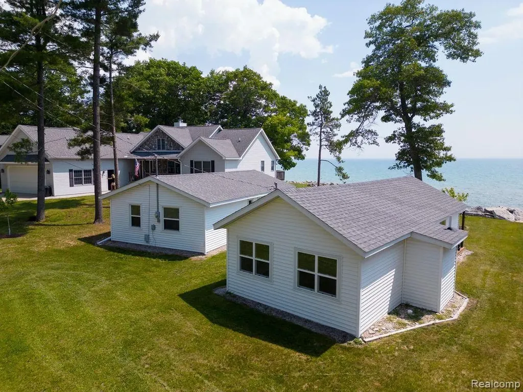 126 & 124 Baldwin Resort East Tawas City MI 48730