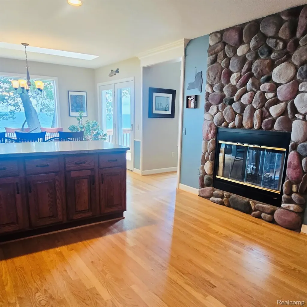126 & 124 Baldwin Resort East Tawas City MI 48730