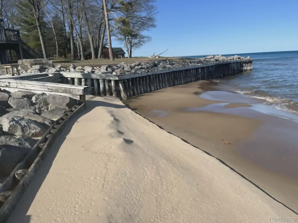 126 & 124 Baldwin Resort East Tawas City MI 48730