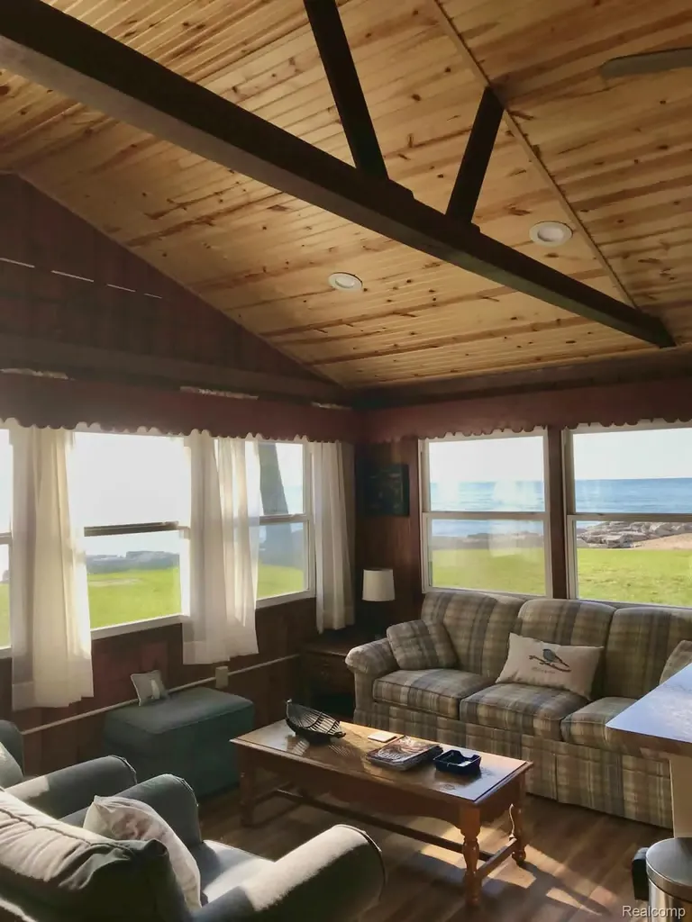 126 & 124 Baldwin Resort East Tawas City MI 48730