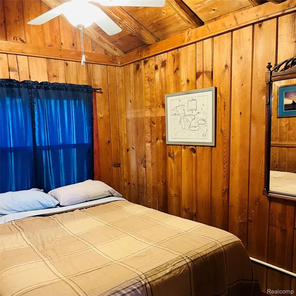 126 & 124 Baldwin Resort East Tawas City MI 48730