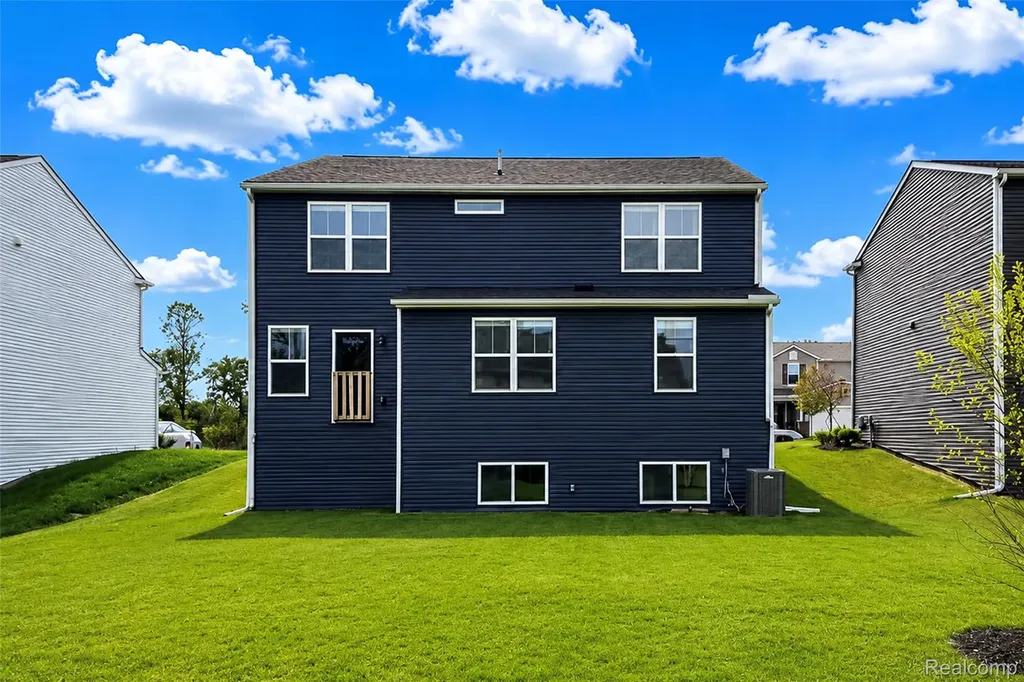 24416 Jade Drive Farmington Hills City MI 48336
