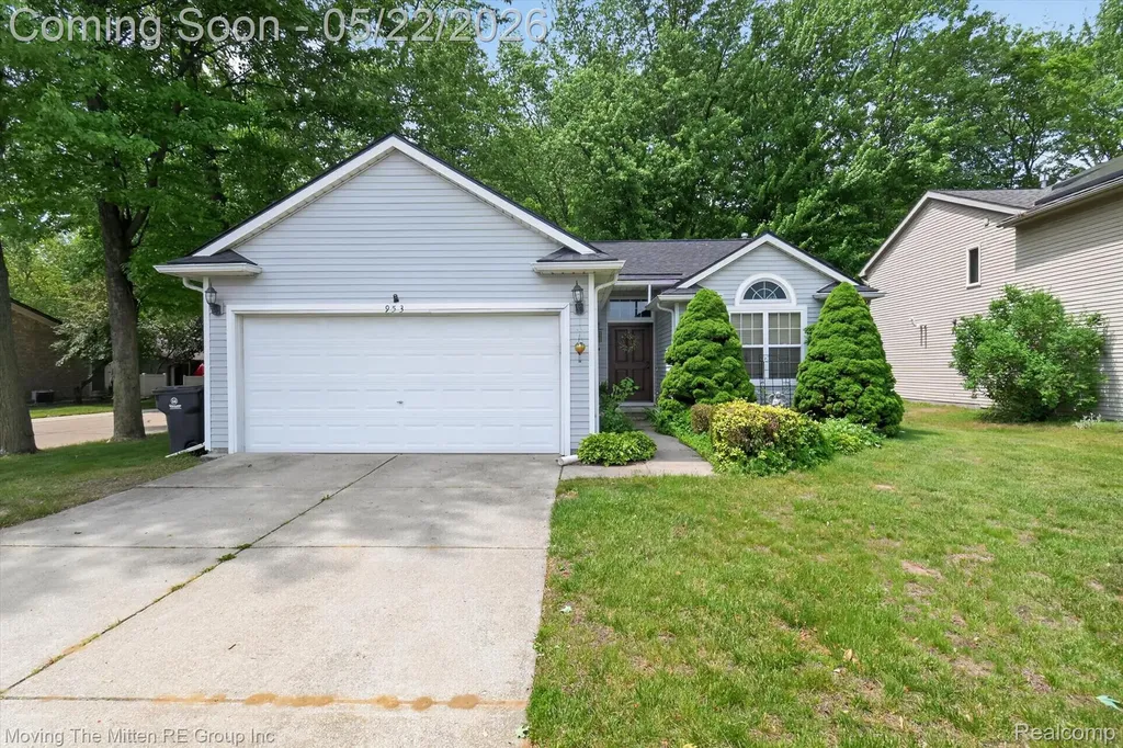 953 N Newburgh Road Westland City MI 48185