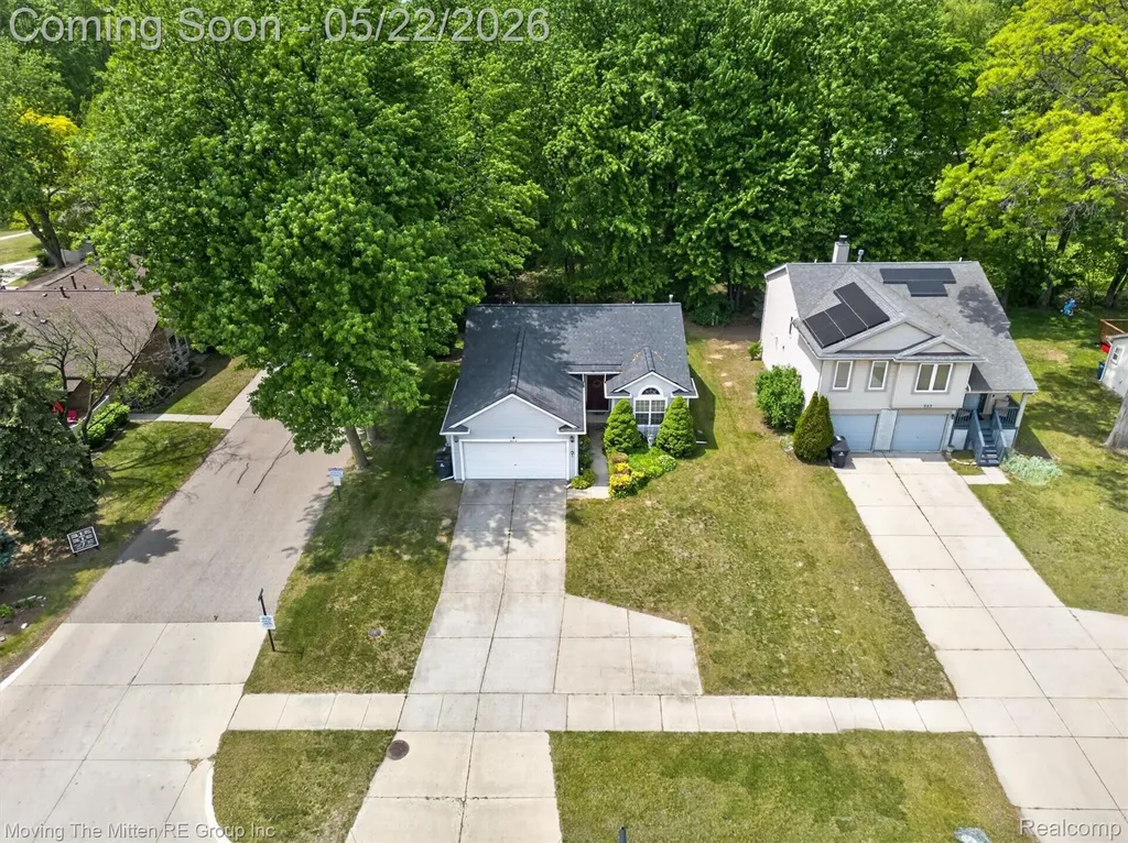 953 N Newburgh Road Westland City MI 48185