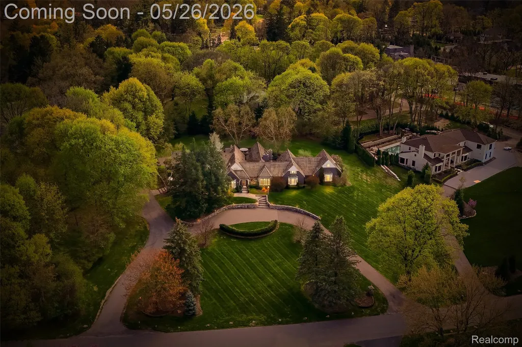 267 Woodberry Drive Bloomfield Hills City MI 48304
