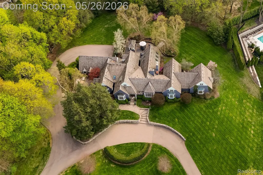 267 Woodberry Drive Bloomfield Hills City MI 48304