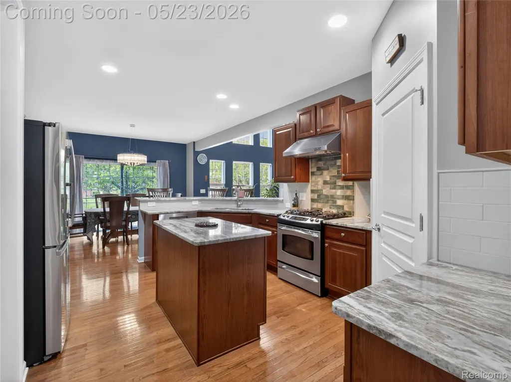 50182 Black Horse Lane Canton Charter Township MI 48188