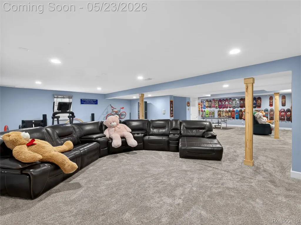 50182 Black Horse Lane Canton Charter Township MI 48188