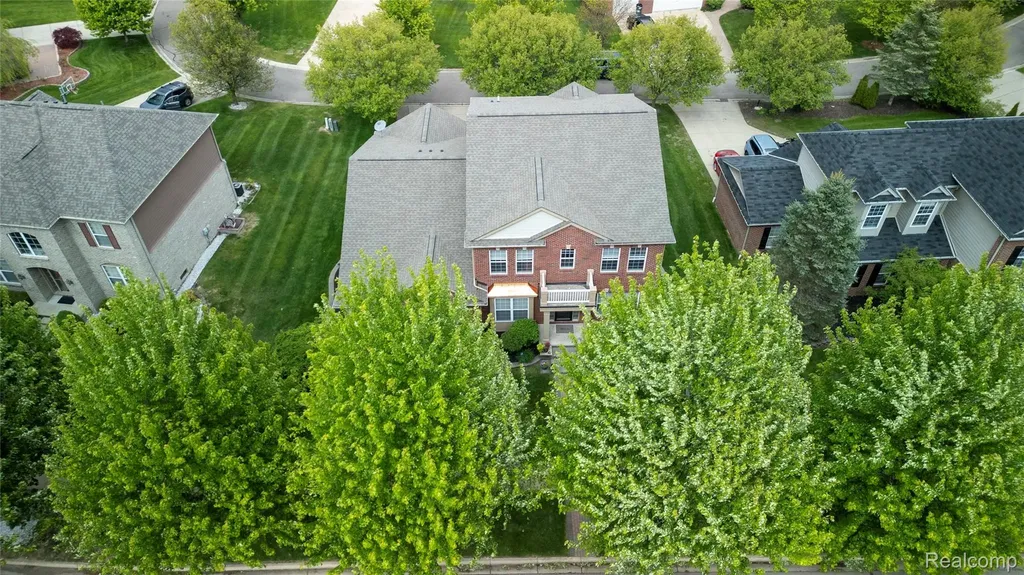 50182 Black Horse Lane Canton Charter Township MI 48188