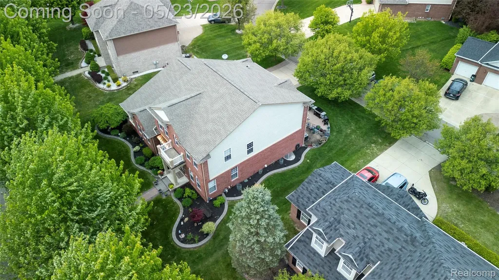 50182 Black Horse Lane Canton Charter Township MI 48188