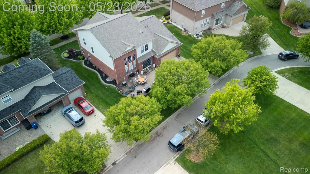 50182 Black Horse Lane Canton Charter Township MI 48188