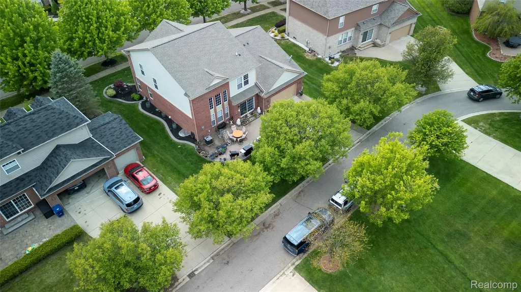 50182 Black Horse Lane Canton Charter Township MI 48188