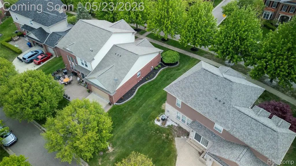 50182 Black Horse Lane Canton Charter Township MI 48188