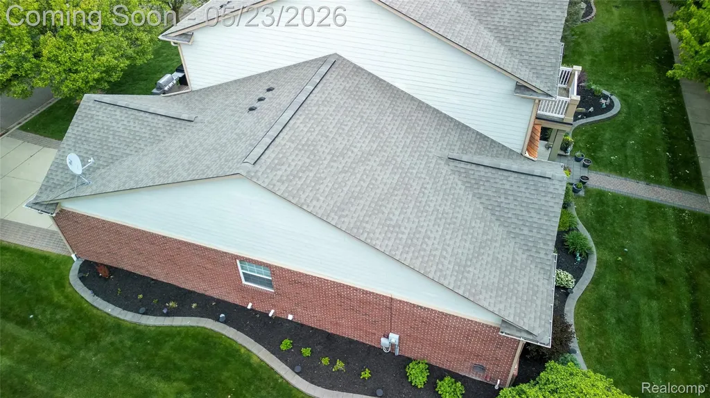 50182 Black Horse Lane Canton Charter Township MI 48188