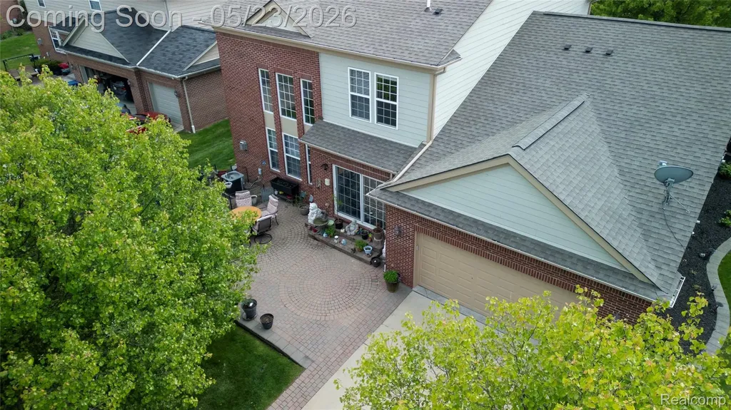 50182 Black Horse Lane Canton Charter Township MI 48188