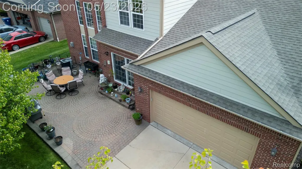 50182 Black Horse Lane Canton Charter Township MI 48188