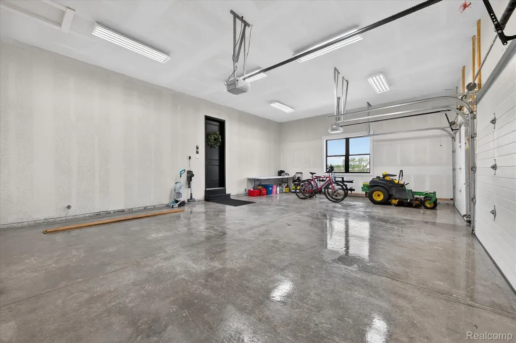 2170 E Labo Road Ash Township MI 48117