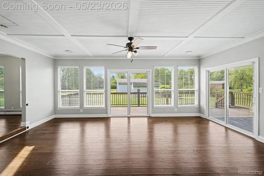 10306 Oakhill Road Springfield Charter Township MI 48442