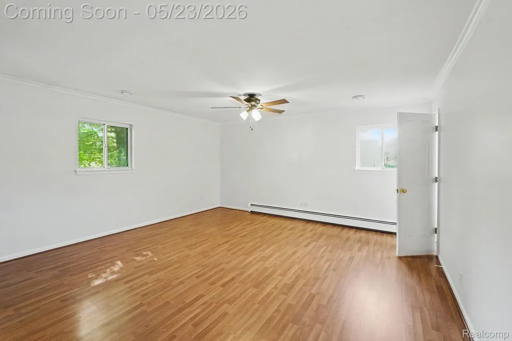 10306 Oakhill Road Springfield Charter Township MI 48442