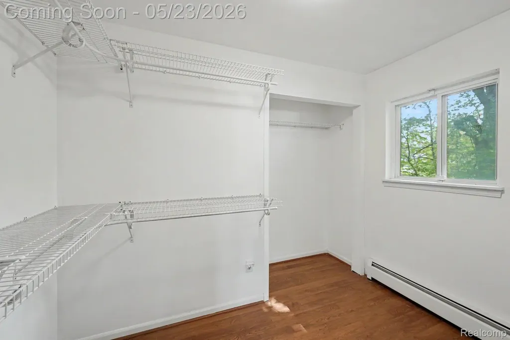 10306 Oakhill Road Springfield Charter Township MI 48442