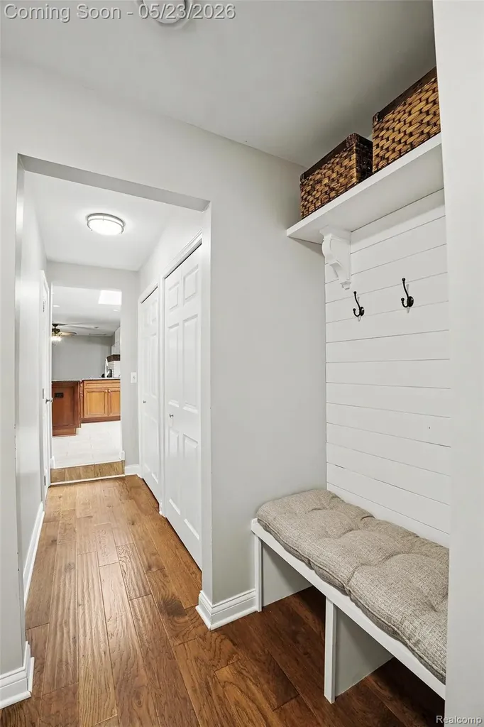 10306 Oakhill Road Springfield Charter Township MI 48442