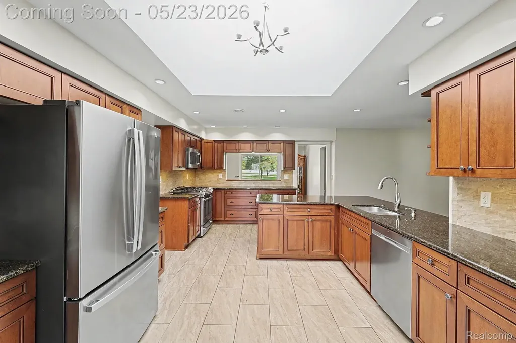 10306 Oakhill Road Springfield Charter Township MI 48442