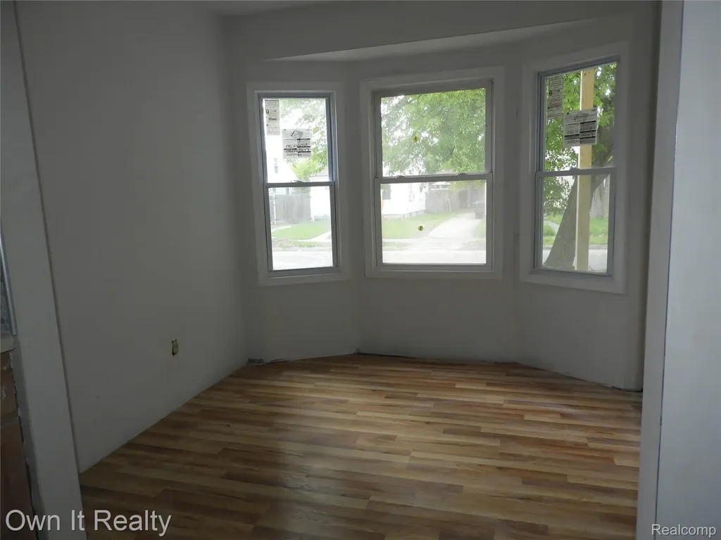 18468 Pierson Street Detroit City MI 48219