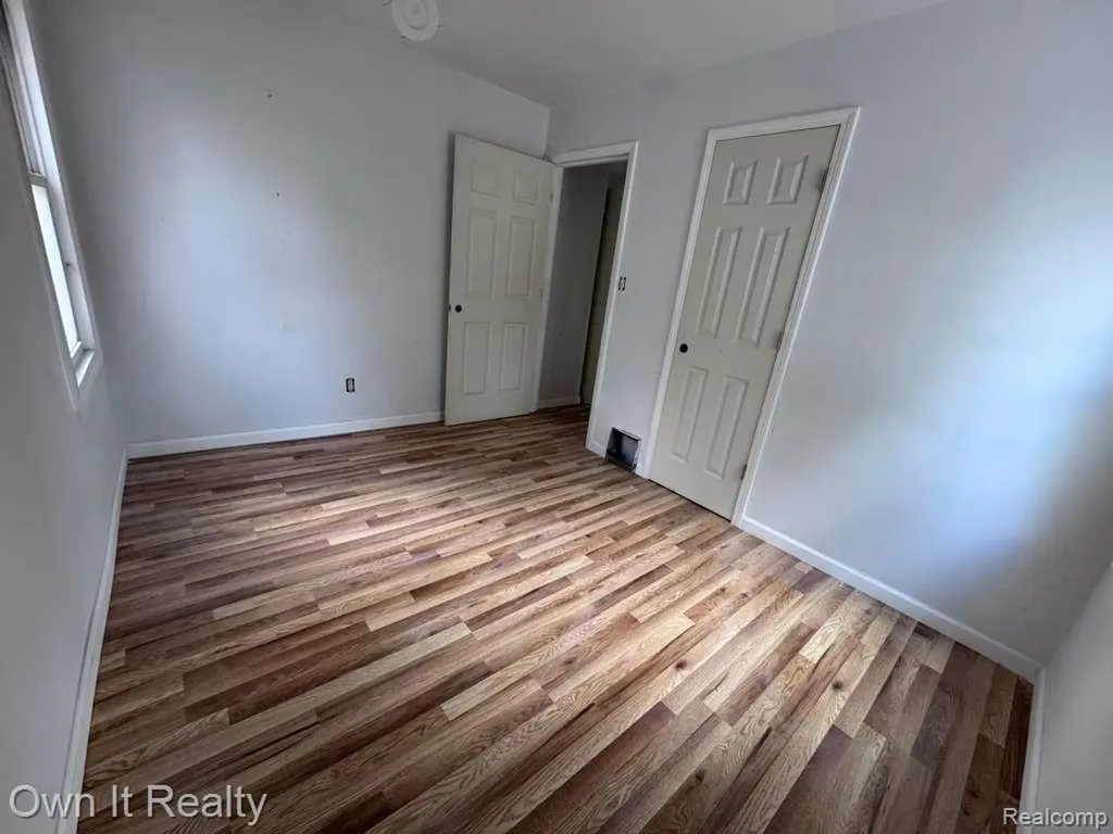18468 Pierson Street Detroit City MI 48219