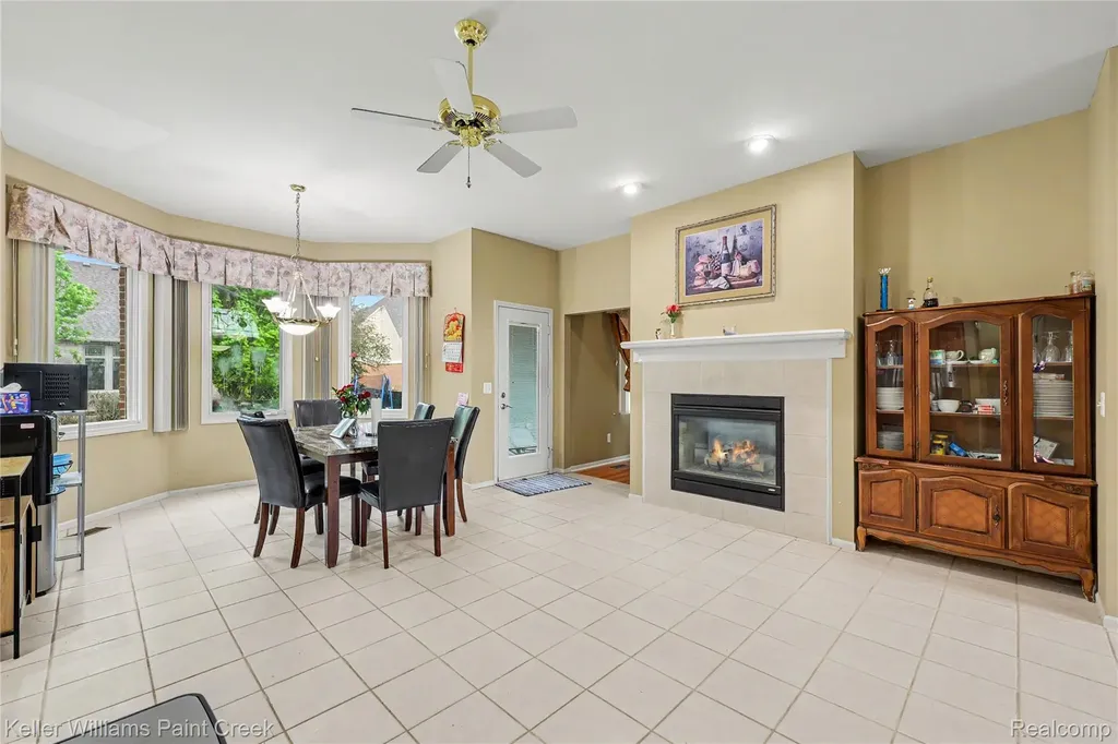 21257 Gentry Drive Macomb Township MI 48044