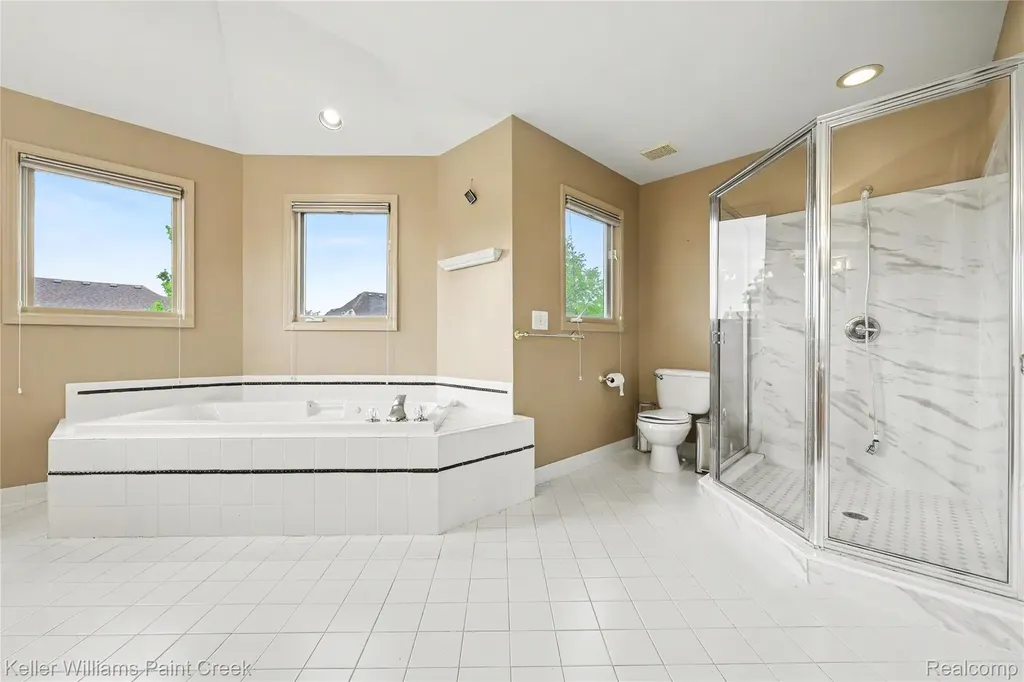 21257 Gentry Drive Macomb Township MI 48044