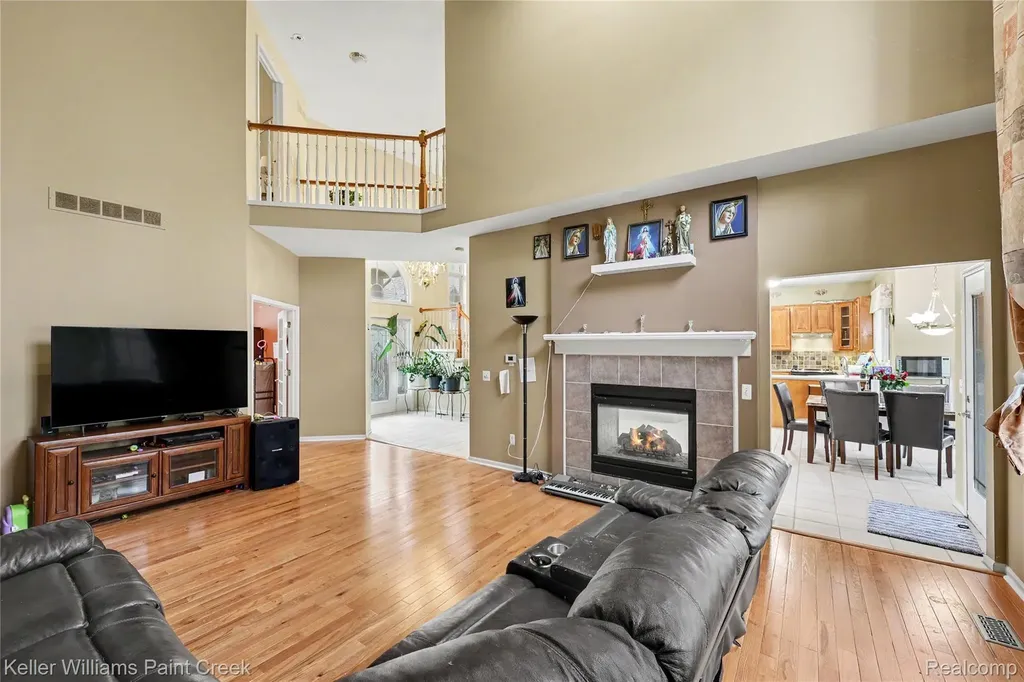 21257 Gentry Drive Macomb Township MI 48044