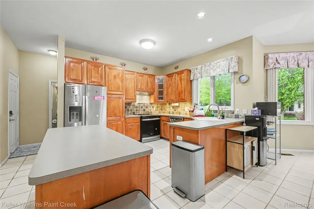 21257 Gentry Drive Macomb Township MI 48044