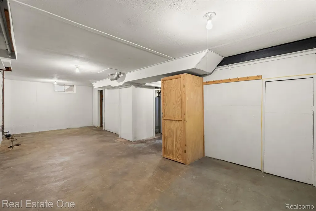 1411 Bauman Avenue Royal Oak City MI 48073