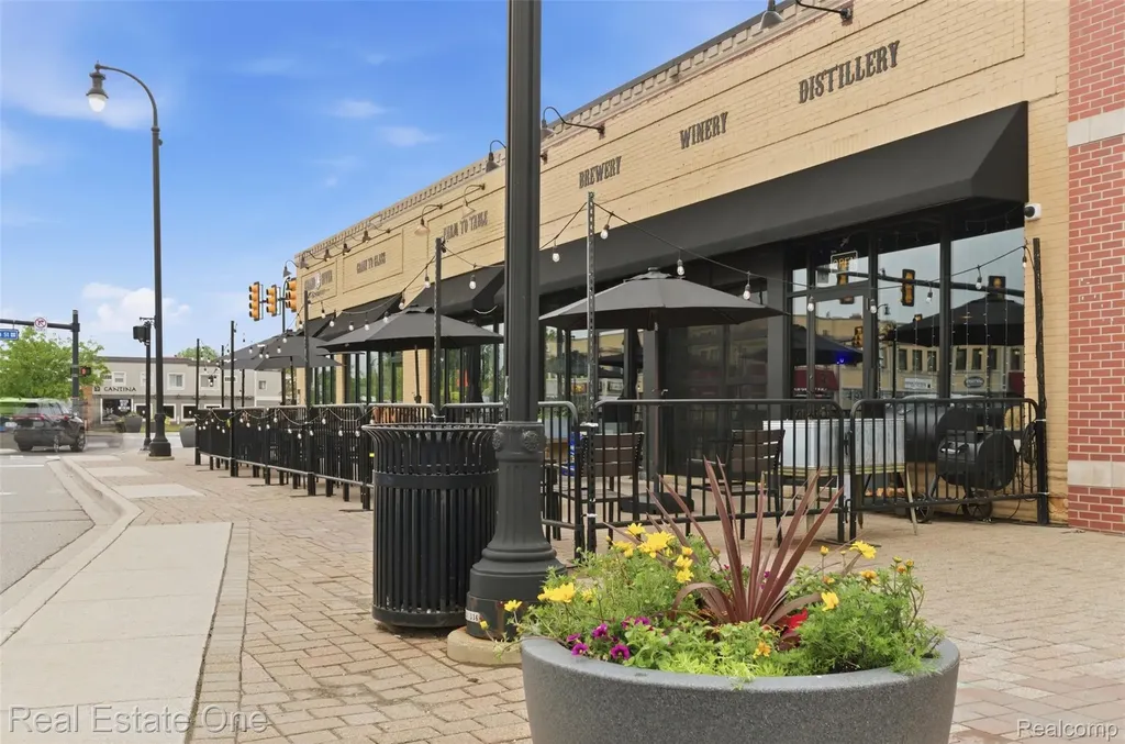 1411 Bauman Avenue Royal Oak City MI 48073