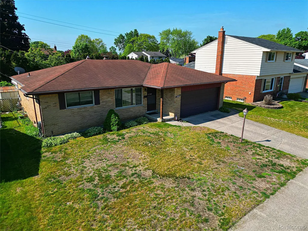 38011 Ross Street Livonia City MI 48154