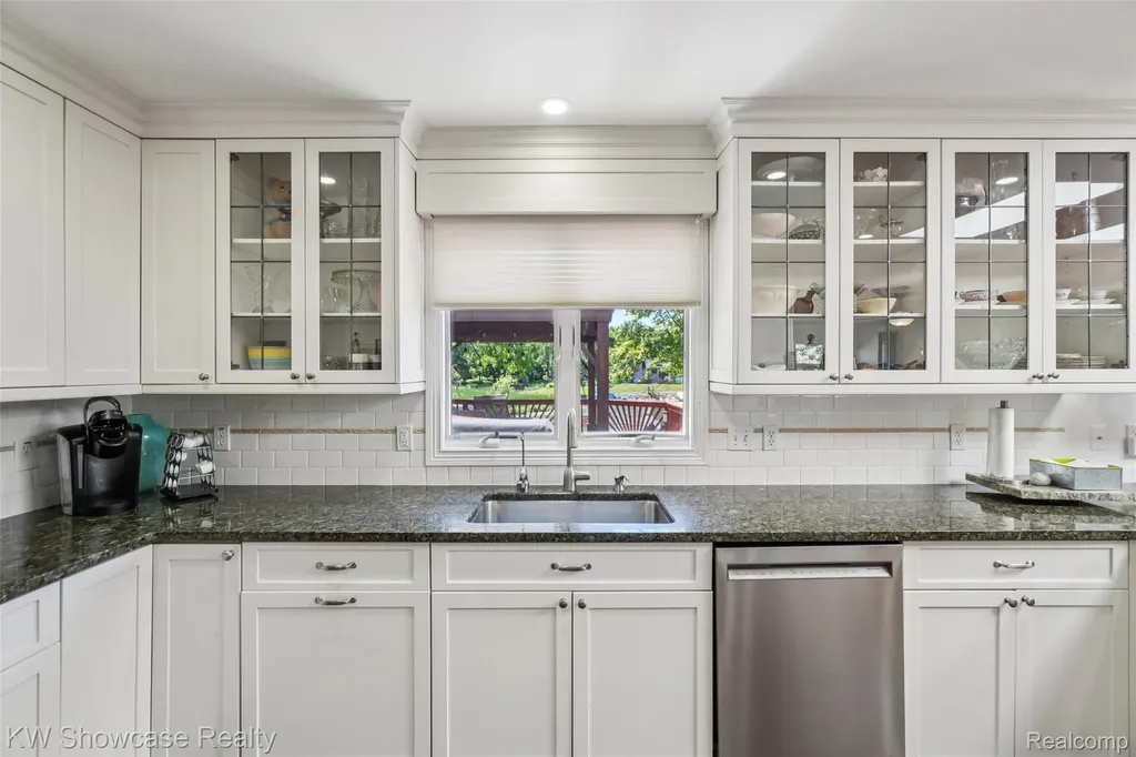 474 Beverly Island Drive Waterford Charter Township MI 48328