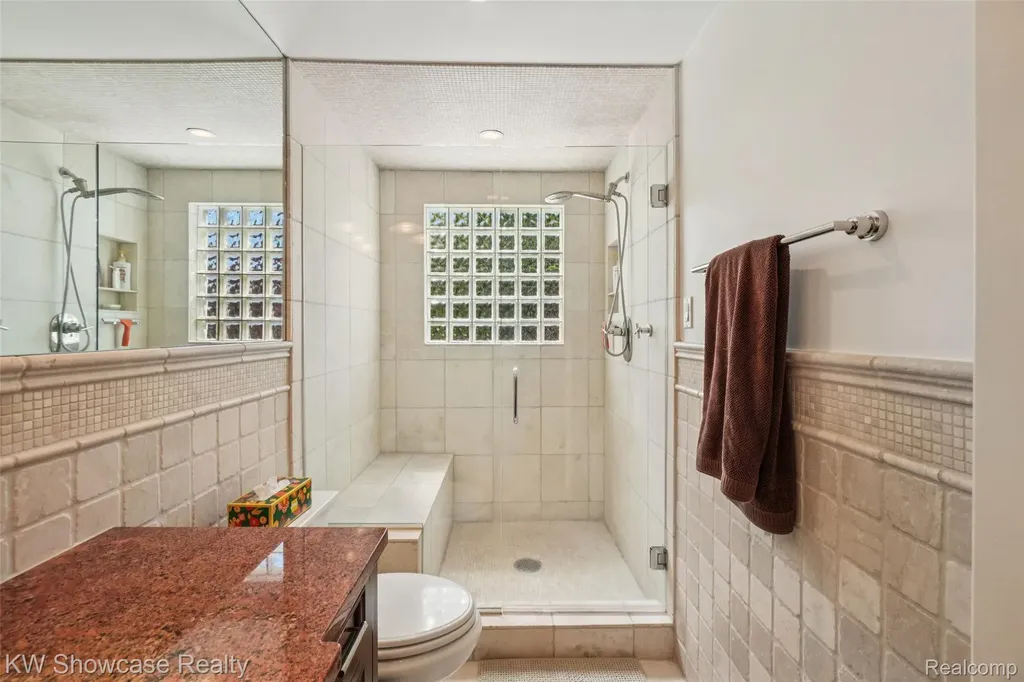 474 Beverly Island Drive Waterford Charter Township MI 48328