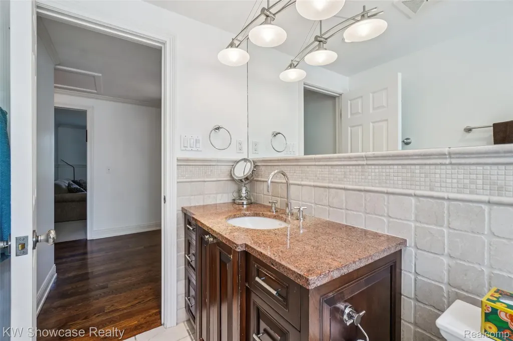 474 Beverly Island Drive Waterford Charter Township MI 48328