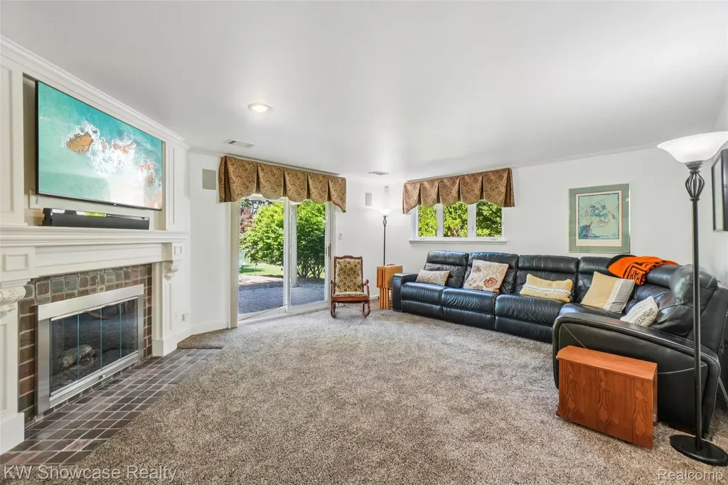 474 Beverly Island Drive Waterford Charter Township MI 48328