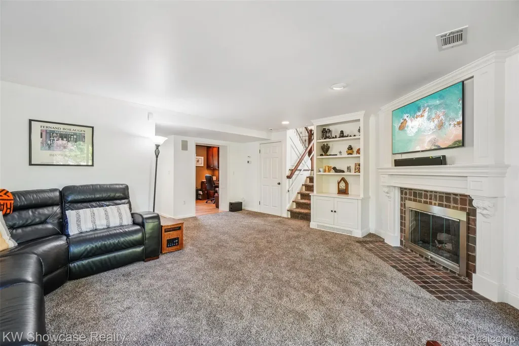 474 Beverly Island Drive Waterford Charter Township MI 48328